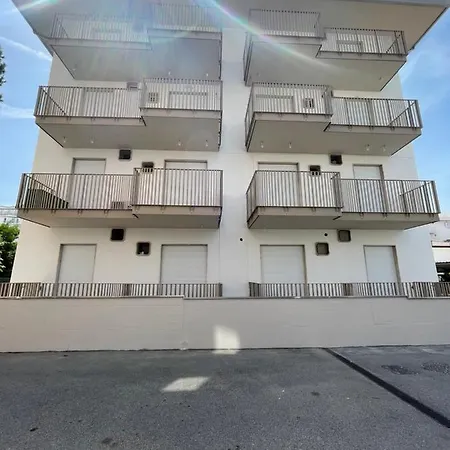 Apartament Soyus 10 Lido di Jesolo